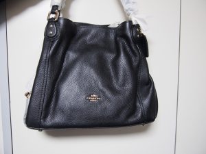 コーチのレザーショルダーバッグをお買取りしました大吉鶴見店です。