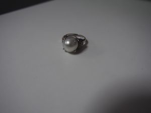 真珠の指輪をお買取り致しました大吉鶴見店です。