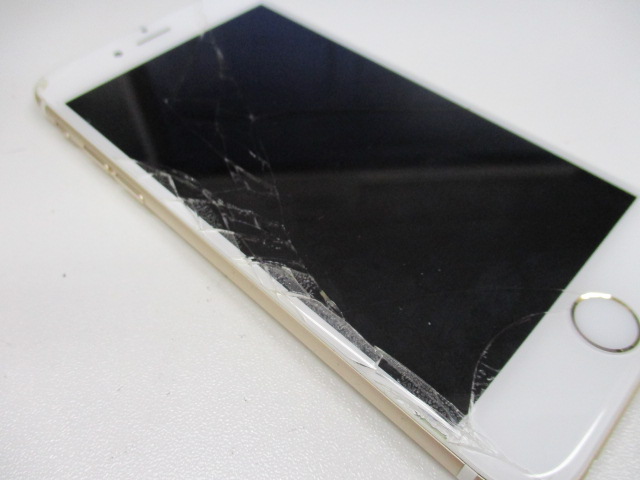 壊れた携帯電話でもお買取致します。奈良線生駒駅すぐの買取専門店大吉グリーンヒルいこま店です。