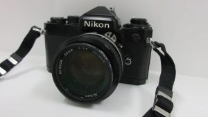 Nikon　FE　一眼レフ　カメラ