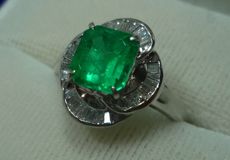 豊田市のエメラルド・ジュエリー買取は、大吉豊田店にお任せください★