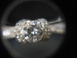 ダイヤモンドリングをお買取り致しました。大吉サンシパーク桑名店です。