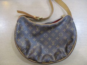 大吉 武蔵小金井店 ルイヴィトン　クロワッサンの画像です。