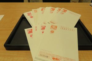 ハガキまでもお買取の買取専門店大吉東急プラザ新長田店です。 