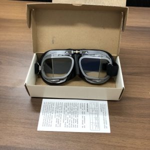 大吉 大阪エコールロゼ店では、ゴーグルを買取りました。