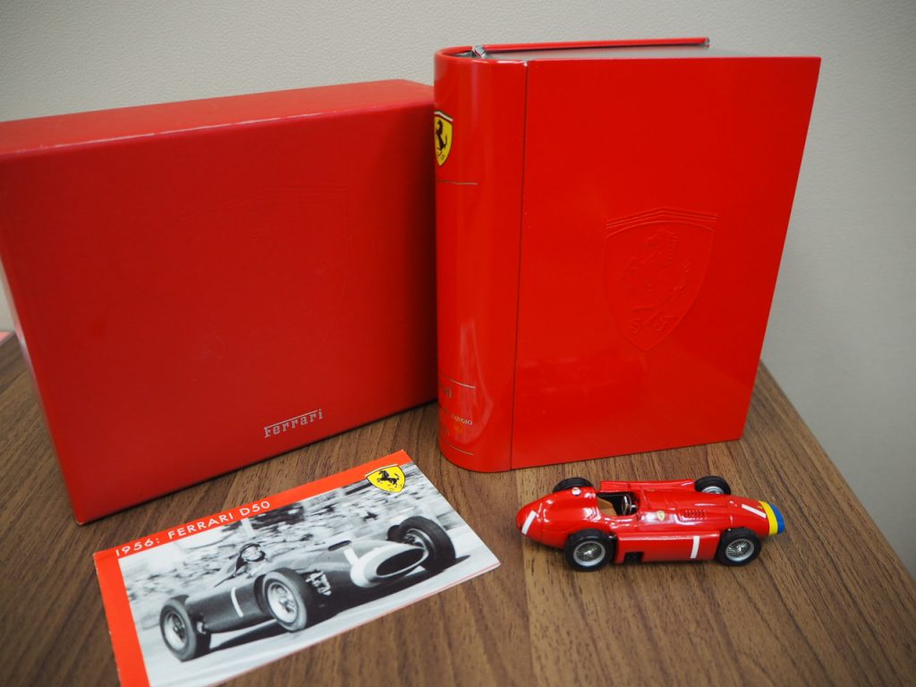 浜松市 買取 ミニカー フィギュア フェラーリ