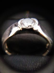 小松市のダイヤモンドのお買取と言えば、そうです!大吉イオンモール新小松店です!