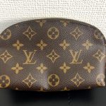 LV モノグラム ポーチ (1)
