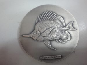 大吉調布店で買取した銀のメダル