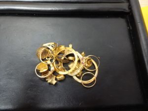 貴金属、金、指輪、ネックレスの買取は買取専門店 大吉 JR八尾店へ。JR八尾駅徒歩約1分。久宝寺、柏原、平野、志紀、山本、青山、恩智、布施