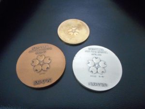 EXPO'70の記念メダルをお買い取りさせていただきました!大吉サンシパーク桑名店です