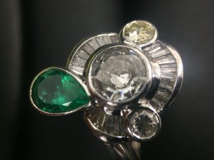 ダイヤ，エメラルド