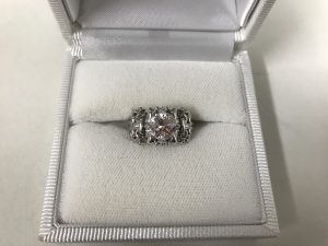 「大吉新宿本店」ダイヤリングを高価買取りしています！