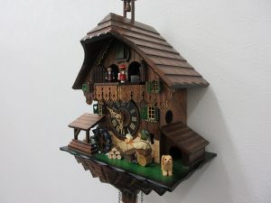 ドイツ製 からくり時計を買取りました!買取専門店大吉 イオンタウン山梨中央店です。