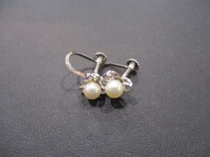イヤリングをお買取りさせていただきました。ピアスも片側だけでも大歓迎でございます☆大吉松江店