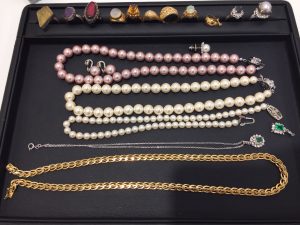 使わなくなったアクセサリーの買取も致します!大吉イオンタウンユーカリが丘店です!