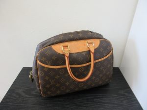 「ルイ・ヴィトン」バッグを買取りました！買取専門店大吉　イオンタウン山梨中央店です。
