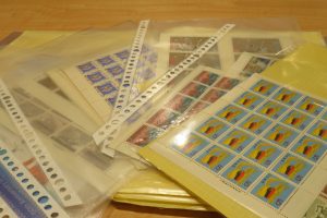 切手のシートもバラ切手も買取専門店大吉東急プラザ新長田店へお持ちください