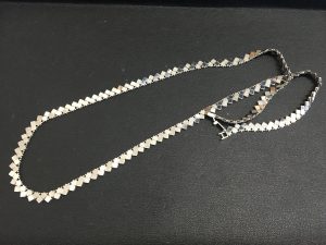 買取専門店大吉MONA新浦安店です。プラチナの貴金属買取りますよ!