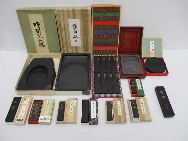 書道具などもお買取致します!奈良線生駒駅すぐの買取専門店大吉グリーンヒルいこま店です!