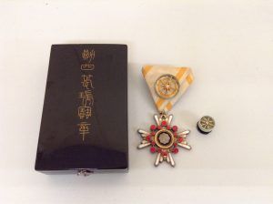 大津市で勲章を売るなら買取専門店大吉イオンスタイル大津京店へ!