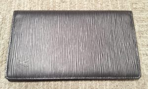 ヴィトン 財布 買取 厚木