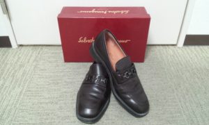 フェラガモ　買取　厚木