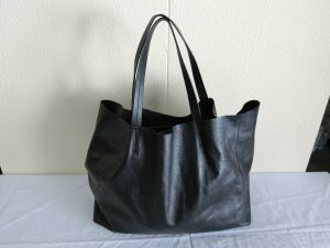 ☆【CELINE・セリーヌ】ホリゾンタルカバ レザートートバッグ ブラック