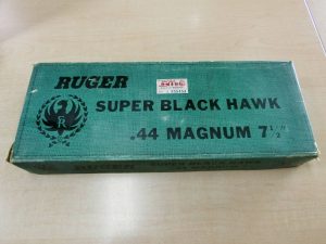 RUGER SUPER BLACK HAWK .44 MAGNUM トイガン・モデルガン　7.5インチ