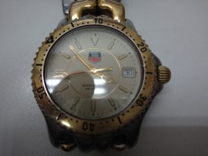 大吉調布店で買取したタグホイヤーの時計