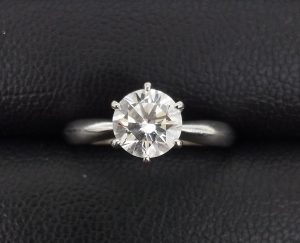 多摩市でダイヤモンドのお買取りは買取専門店 大吉 聖蹟桜ヶ丘オーパ店にぜひお任せください!!