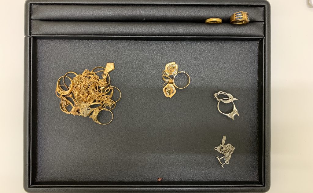 アクセサリーの買取は大吉イオン高知店にお任せください