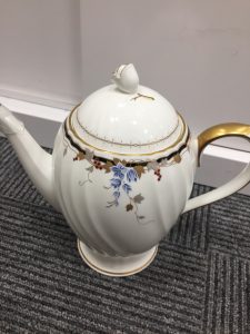 ナルミのポットの買取なら大吉イズミヤ西神戸店へ!