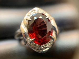 色石 貴金属 アクセサリー リング ガーネット 買取り 西加古川