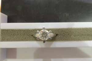 ダイヤモンドのお買取が とてもおおい買取専門店大吉東急プラザ新長田店です!!