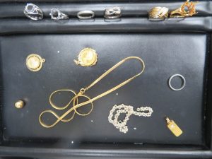 本日は貴金属を沢山お持ち頂きました。