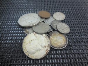 190420海外の硬貨もお買取り致します。 大吉大橋店です