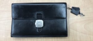 ダンヒル　レザーセカンドバッグを買取致しました。買取専門店大吉サンビーチ追浜店です。