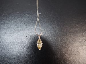 ダイヤモンドのネックレスをお買取り致しました大吉鶴見店です。