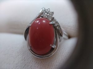 赤珊瑚 艶なし　14.35×10.30×4.48mmガイ1000-2000