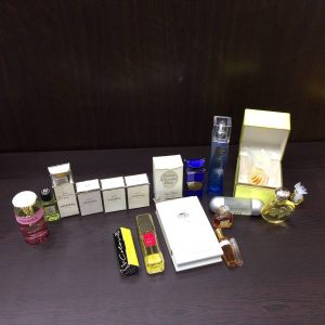 香水買取 香水 買取 大曽根 矢田 茶屋ヶ坂 小幡 守山 東 名東 千種 昭和