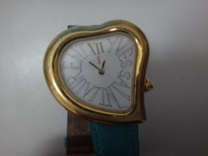 大吉調布店で買取した時 イブサンローラン