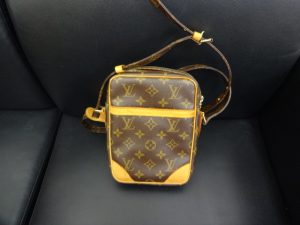 高額!ヴィトン!買取専門店 大吉 JR八尾店!八尾、平野、柏原、東大阪、志紀、布施、国分、恩智。JR八尾駅徒歩1分!