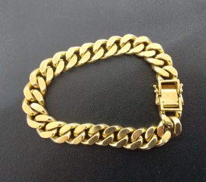 多摩市で金、貴金属は買取専門店 大吉 聖蹟桜ヶ丘オーパ店で高価買取中！