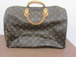 大吉本八幡店、ルイヴィトンお買取り致しました。