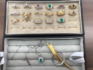 貴金属買取松山