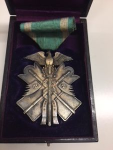 大津市で勲章を売るなら買取専門店大吉　アルプラザ堅田店へお任せください！