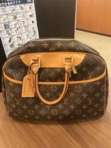 ルイ・ヴィトンを売るなら、大大吉アルプラザ堅田店へ!