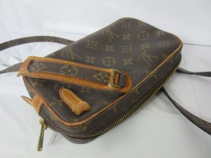 ボロボロブランド喜んでお買取り致します!大吉羽曳野店