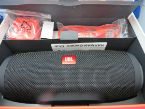 本日はJBLのスピーカーをお買取りさせて頂きました。